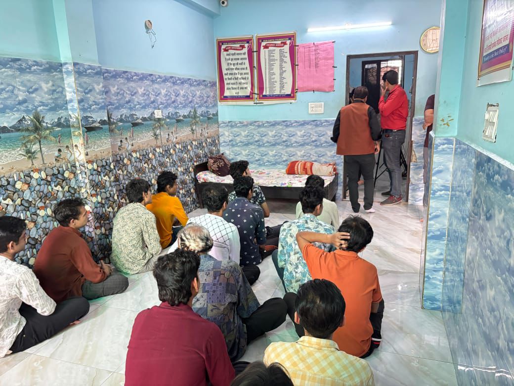 WhatsApp Image 2025-11-22 at 21.10.44